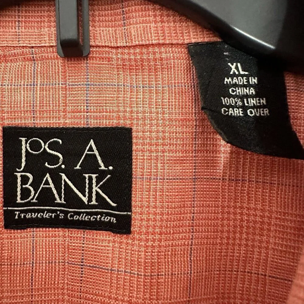 Jos A Bank Traveler Shirt Men XL Coral 100% Linen Button Down Long Sleeve Pocket